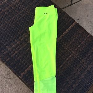 Nike crop leggings